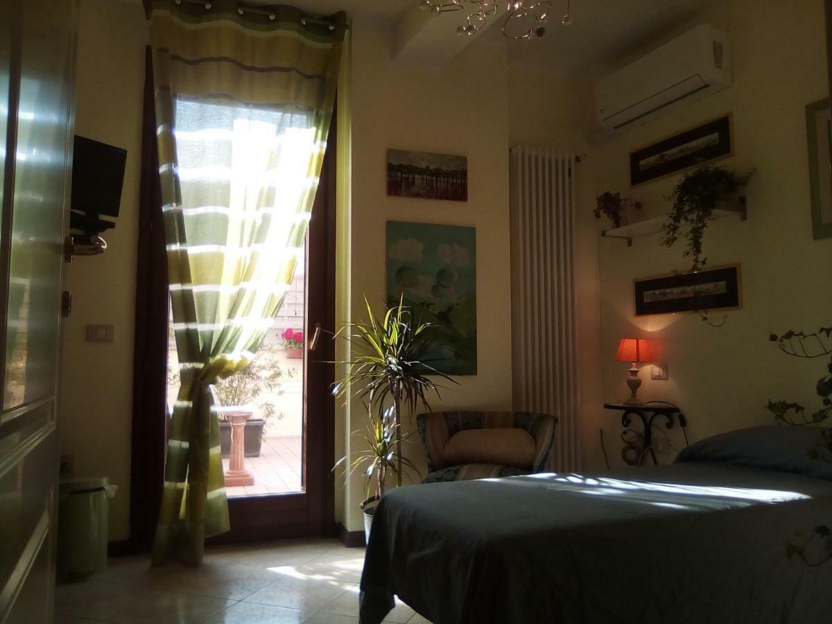 B&B Zia Lelly 파노 외부 사진